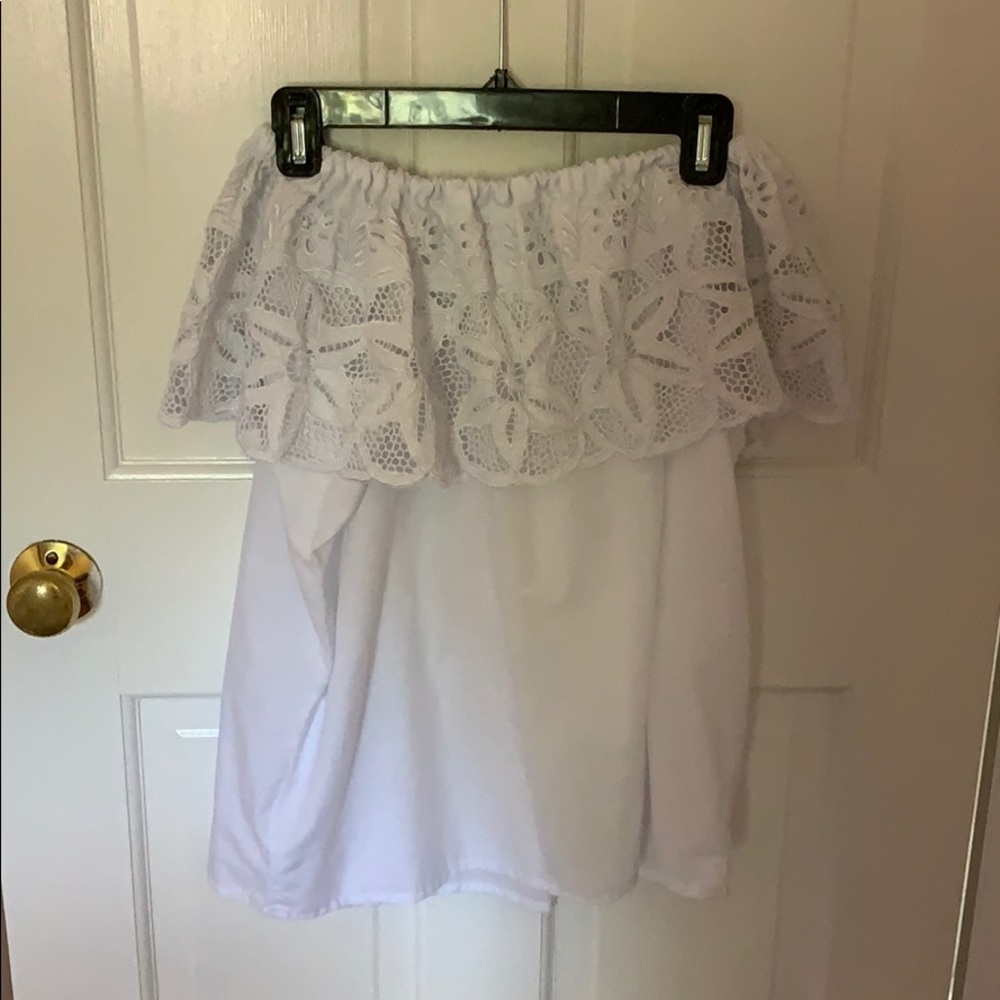 Off-shoulder summer shirt!